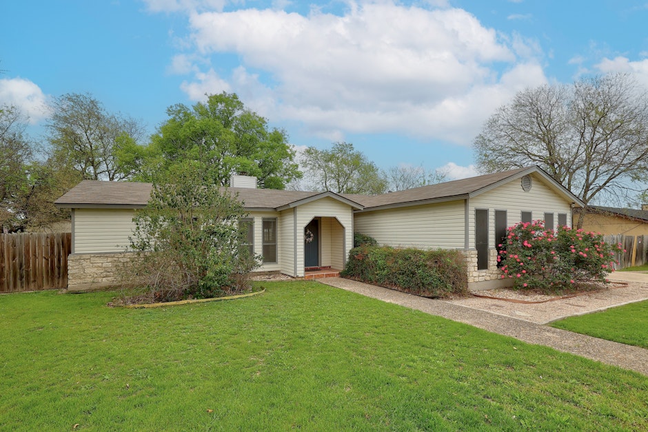 1504 Ransom Street, Pflugerville, TX 78660, Presented by Dana Epstein